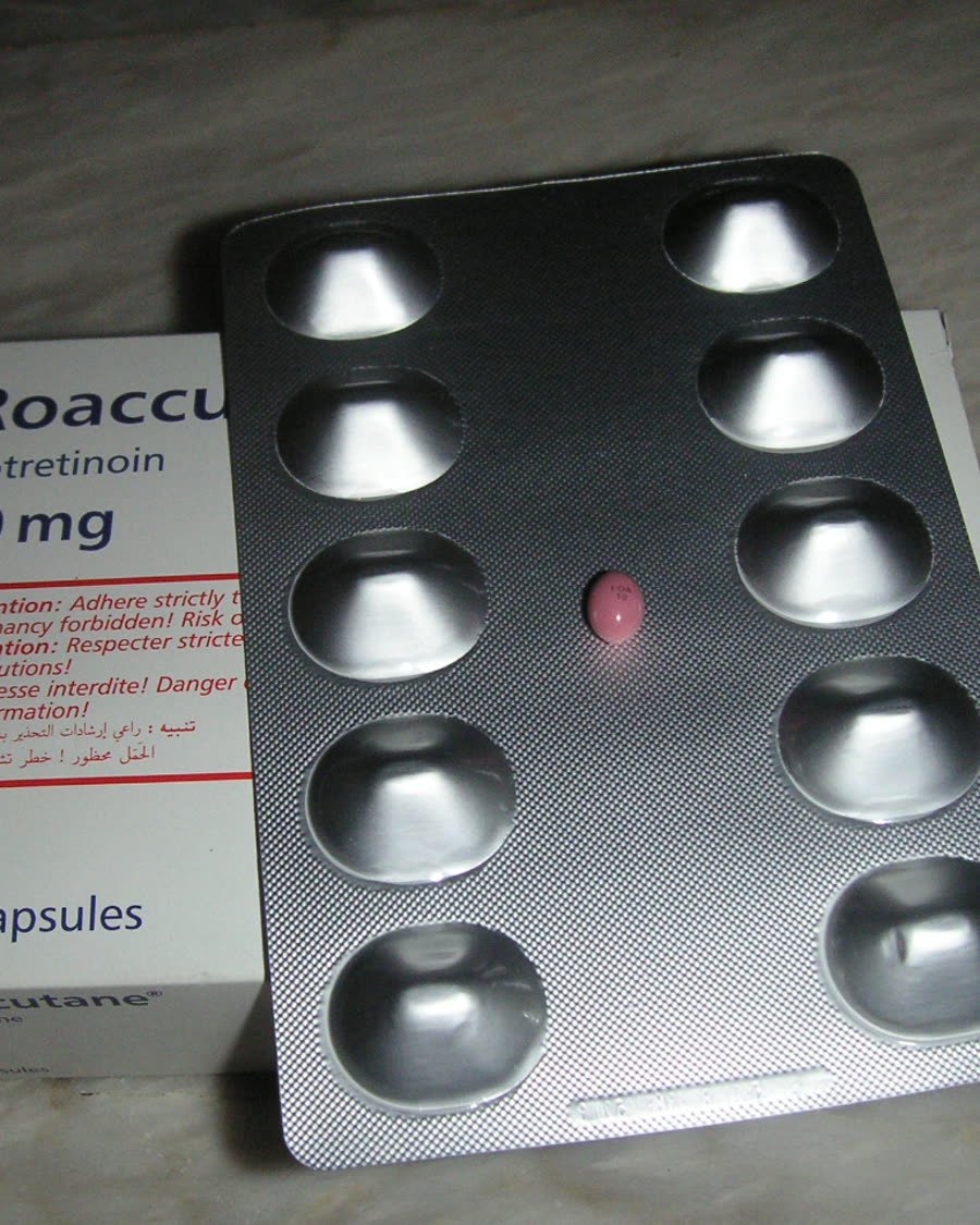 Isotretinoína (Roacutan)
